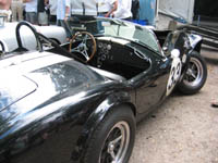 AC Cobra efter en tur i muren.